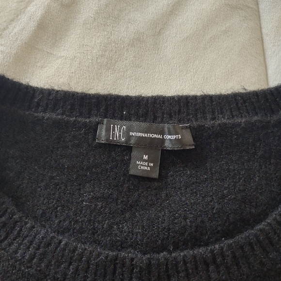 I.N.C Black Ruffle Sleeve Sweater Sz Medium - Picture 5 of 8